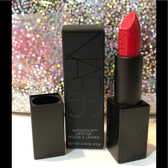 BNIB! NARS Audacious Lipstick in Annabella 💋 - Picture 1 of 2